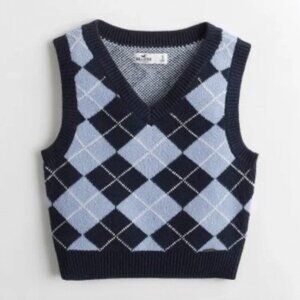 Hollister Blue Argyle Knit Cropped Vest Worn Once